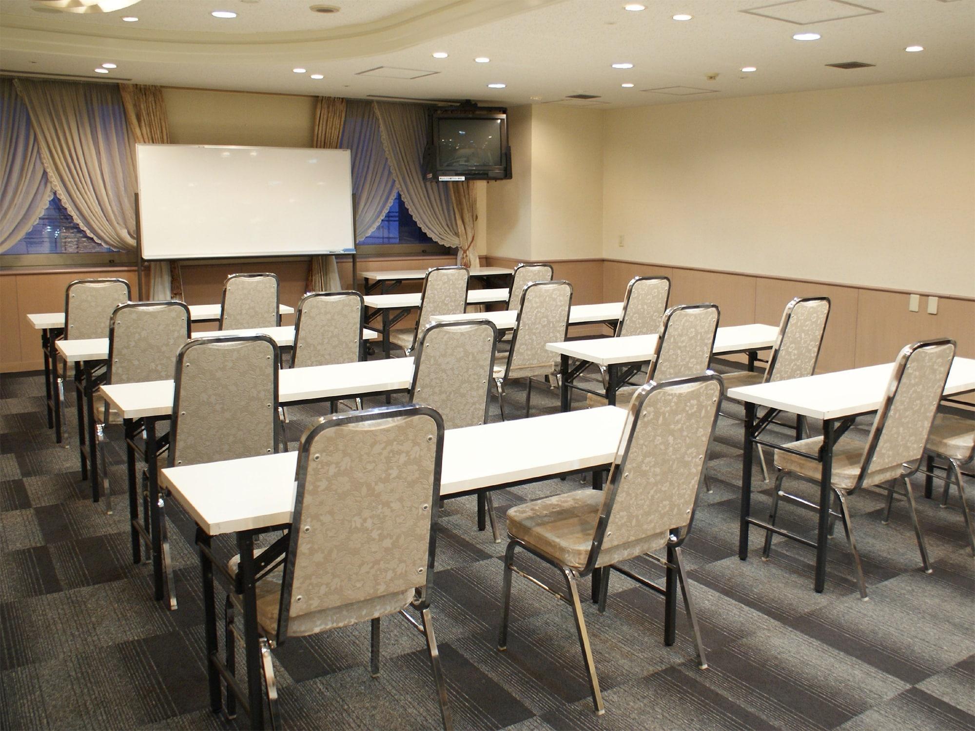 HOTEL LiVEMAX BUDGET SAPPORO Sapporo Exterior foto