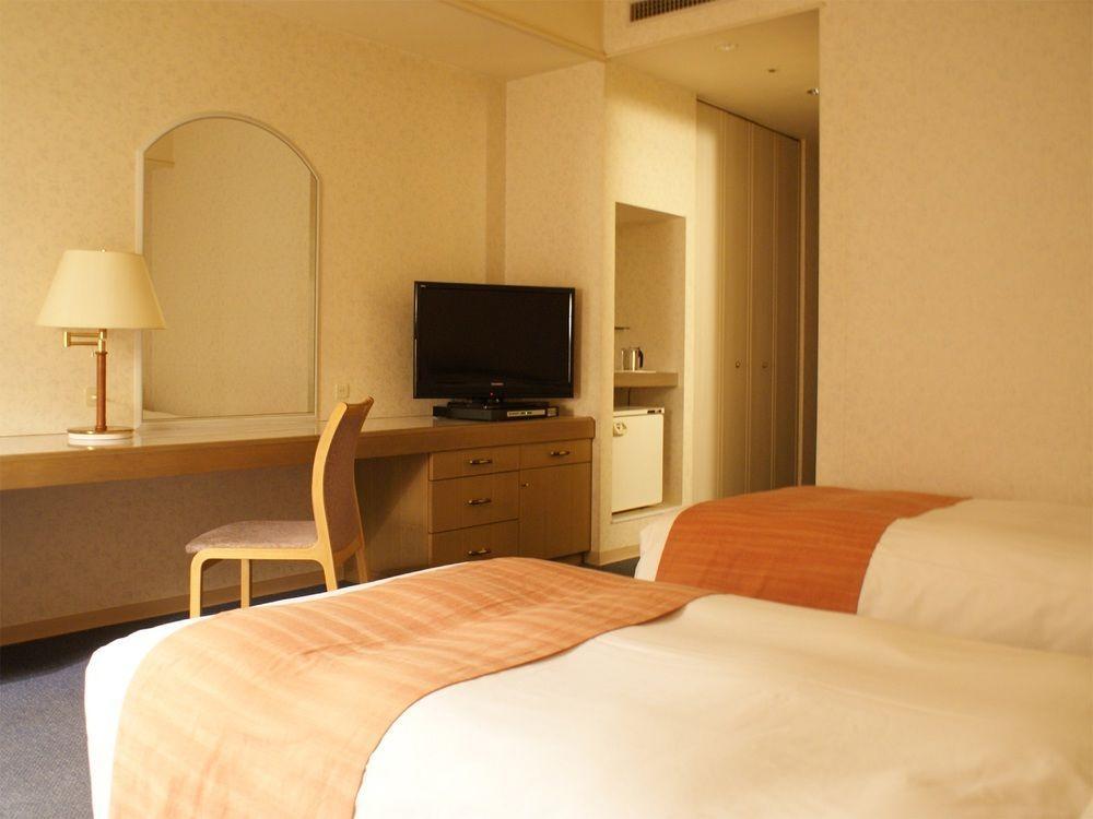 HOTEL LiVEMAX BUDGET SAPPORO Sapporo Exterior foto